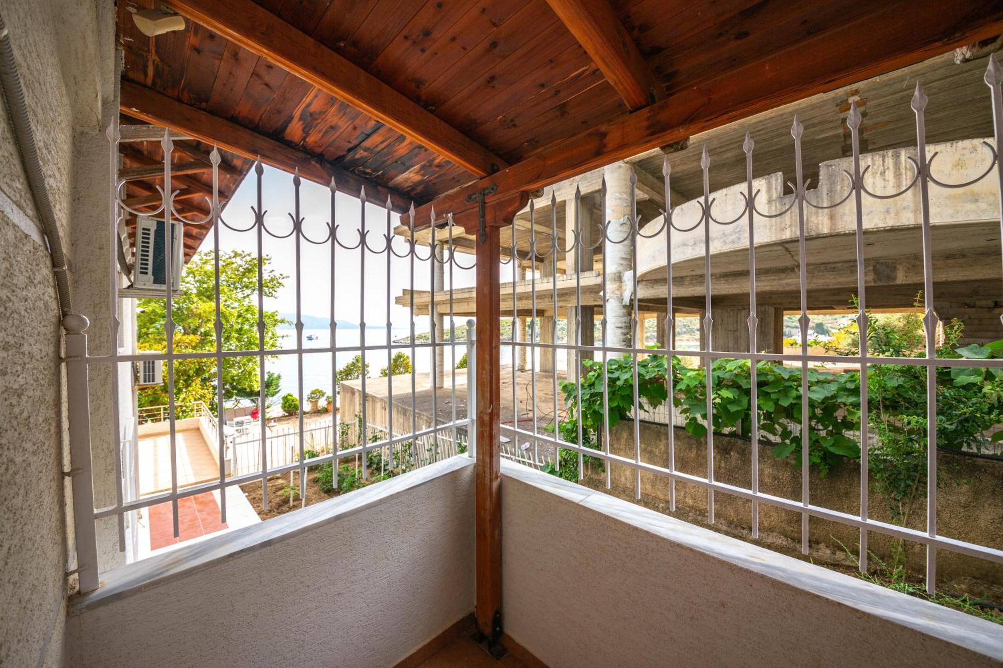 Apartments Cikuli Sarande Luaran gambar