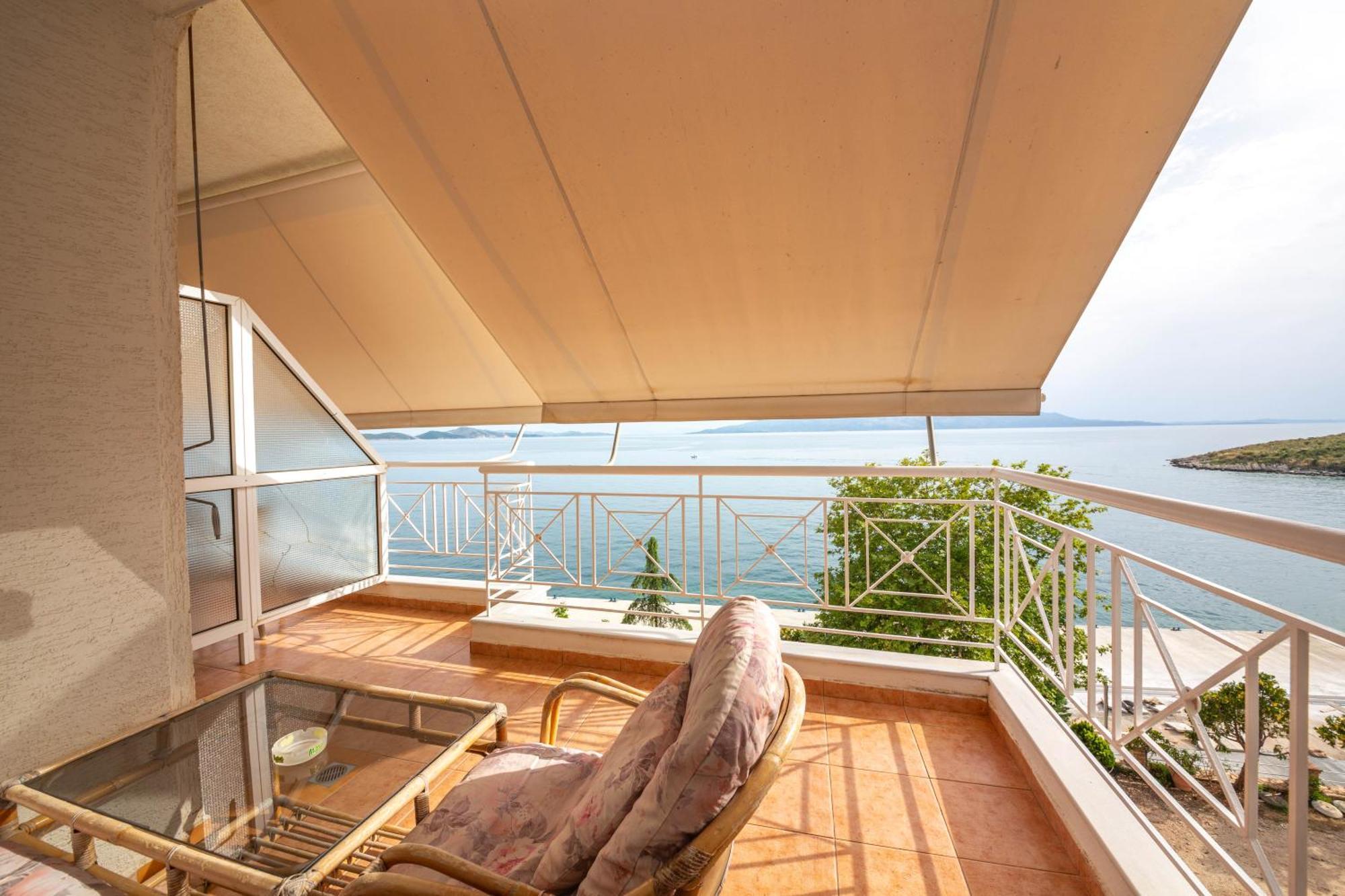 Apartments Cikuli Sarande Luaran gambar
